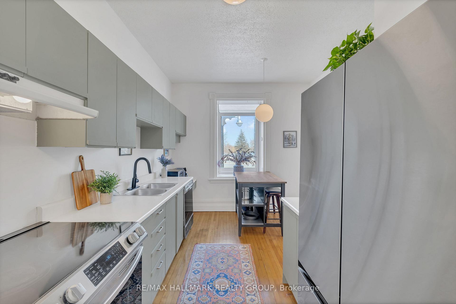 Photo 21 of 88 King Edward Avenue, Ottawa, Lower Town/Byward Market — HOMEH
