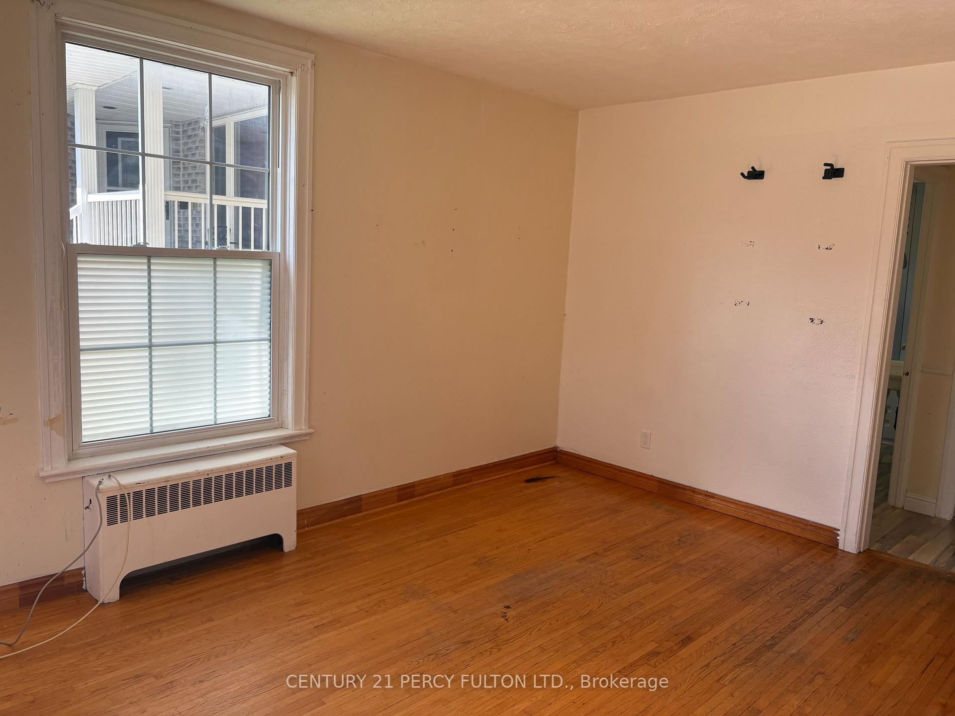 Photo 11 of 360 Highland Road, Peterborough, Northcrest Ward 5 — HOMEH