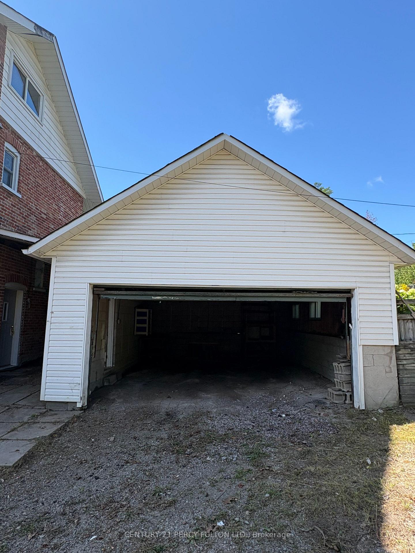 Photo 19 of 360 Highland Road, Peterborough, Northcrest Ward 5 — HOMEH