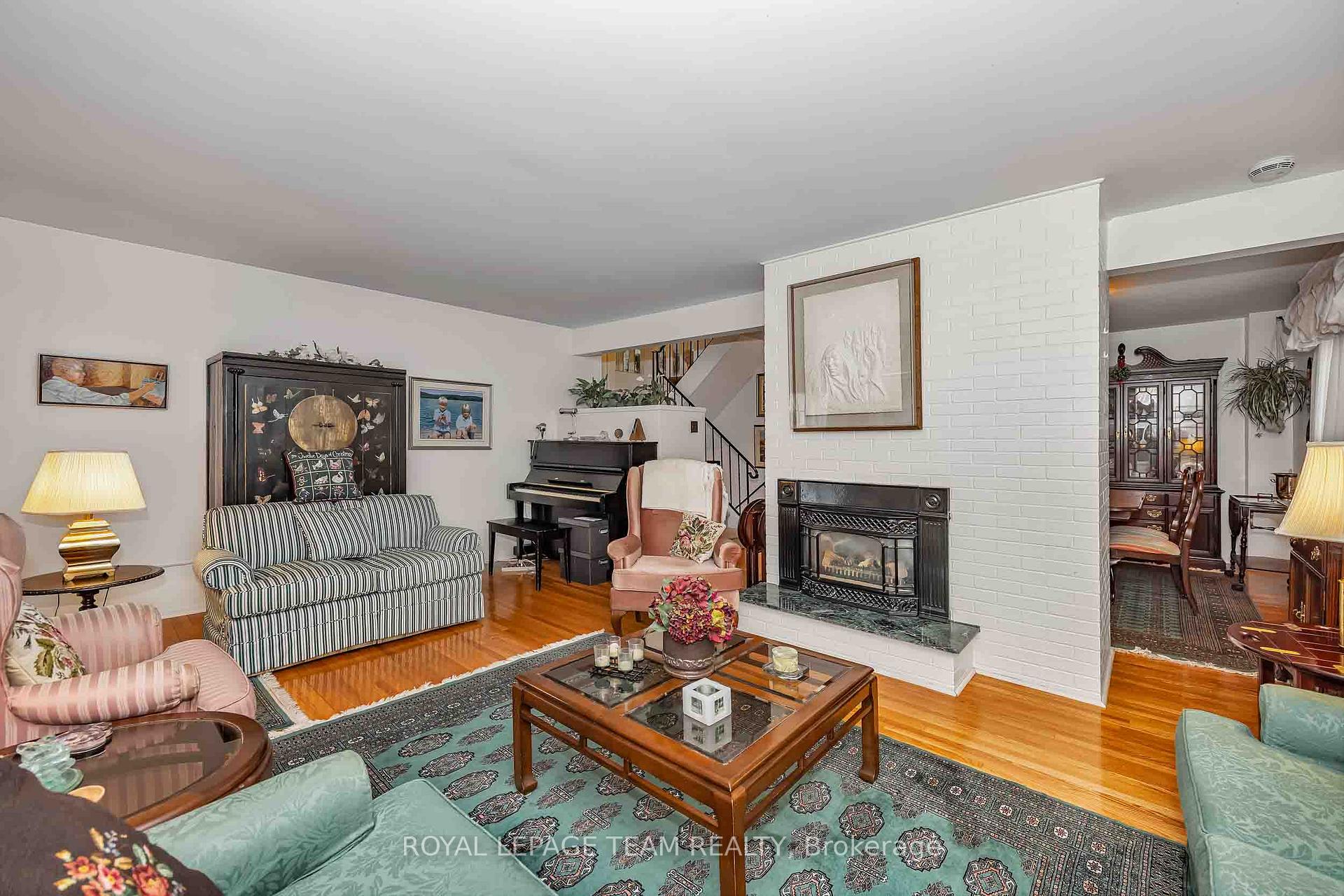 Photo 8 of 1174 Bonnie Crescent, Ottawa, Copeland Park — HOMEH