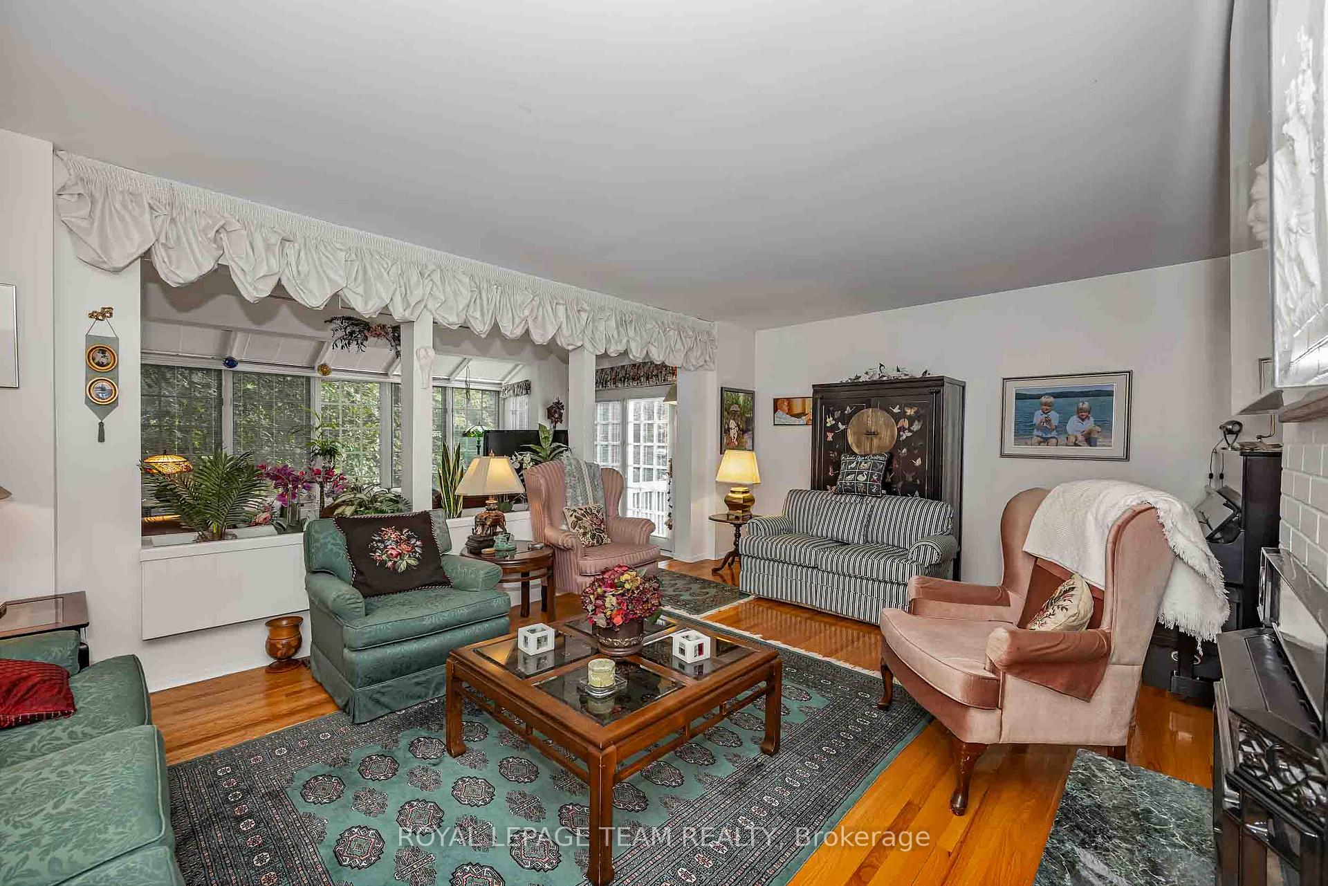 Photo 9 of 1174 Bonnie Crescent, Ottawa, Copeland Park — HOMEH