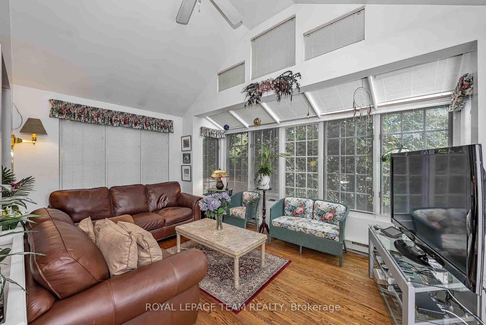 Photo 10 of 1174 Bonnie Crescent, Ottawa, Copeland Park — HOMEH