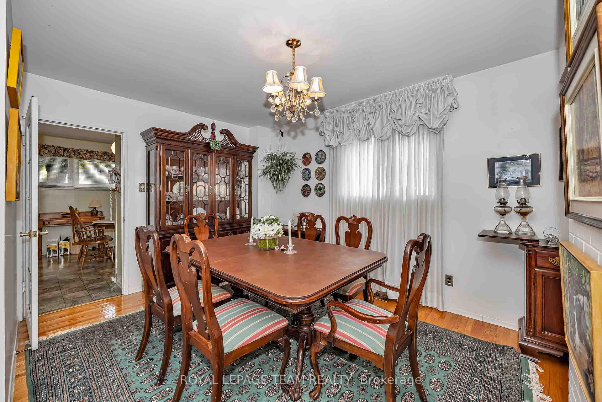Photo 15 of 1174 Bonnie Crescent, Ottawa, Copeland Park — HOMEH