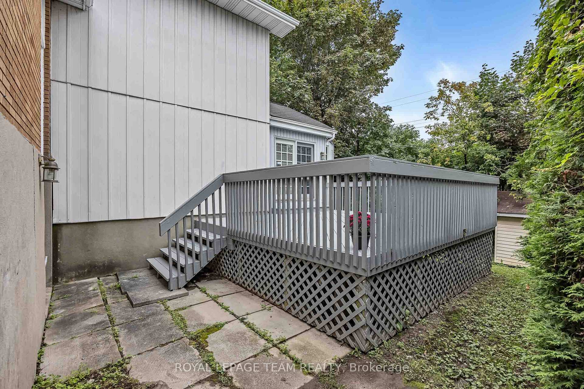 Photo 42 of 1174 Bonnie Crescent, Ottawa, Copeland Park — HOMEH