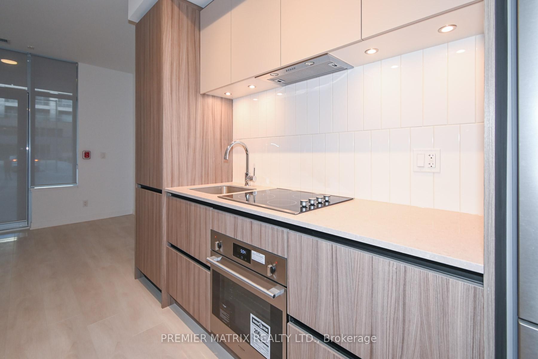 Photo 7 of Unit 106, 8 Beverley Glen Boulevard, Vaughan, Beverley Glen — HOMEH