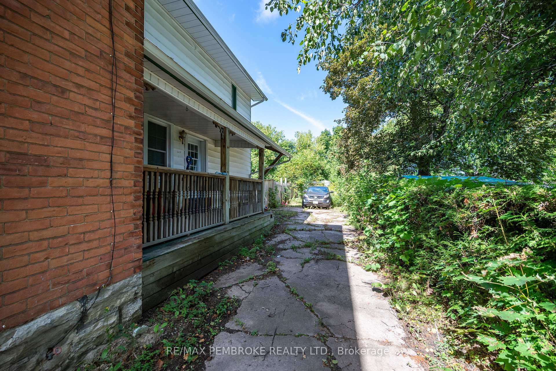 Photo 49 of 296 First Avenue N, Pembroke, Pembroke — HOMEH