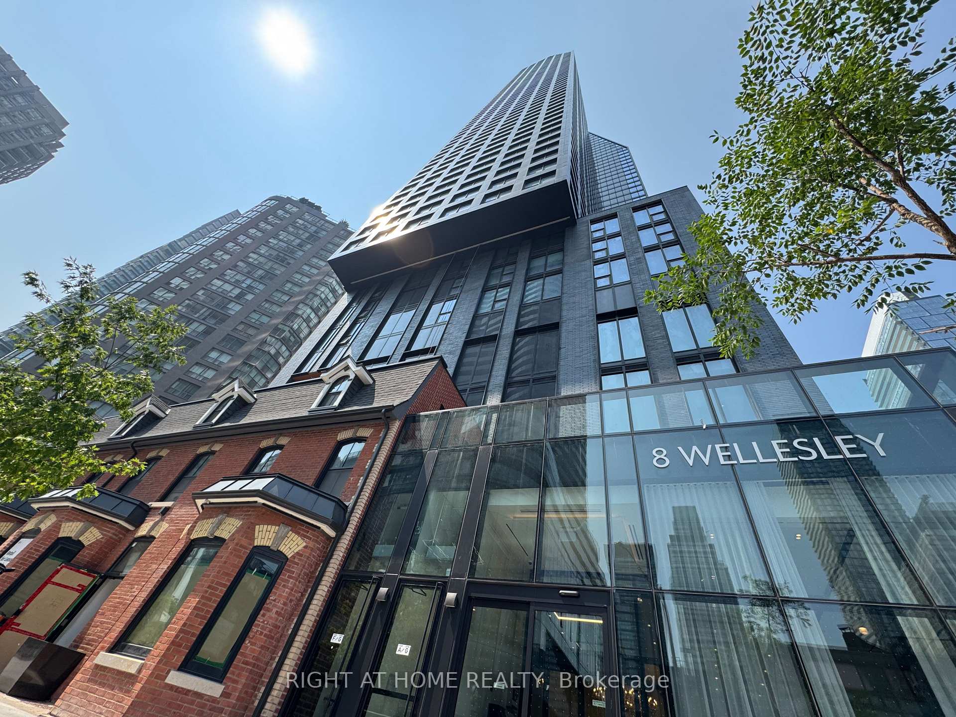 Photo of Unit 5205, 8 Wellesley Street W