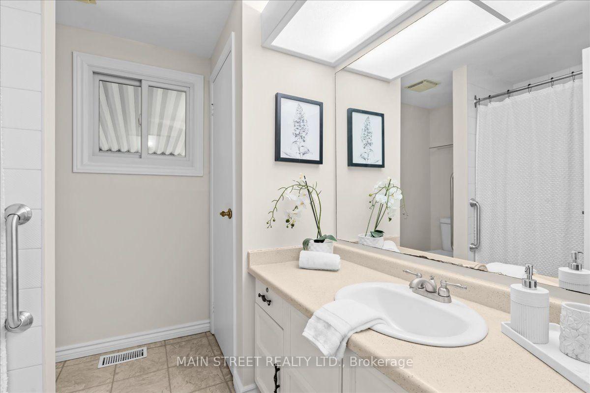 Photo 27 of 2 Pineridge Crescent, Clarington, Newcastle — HOMEH