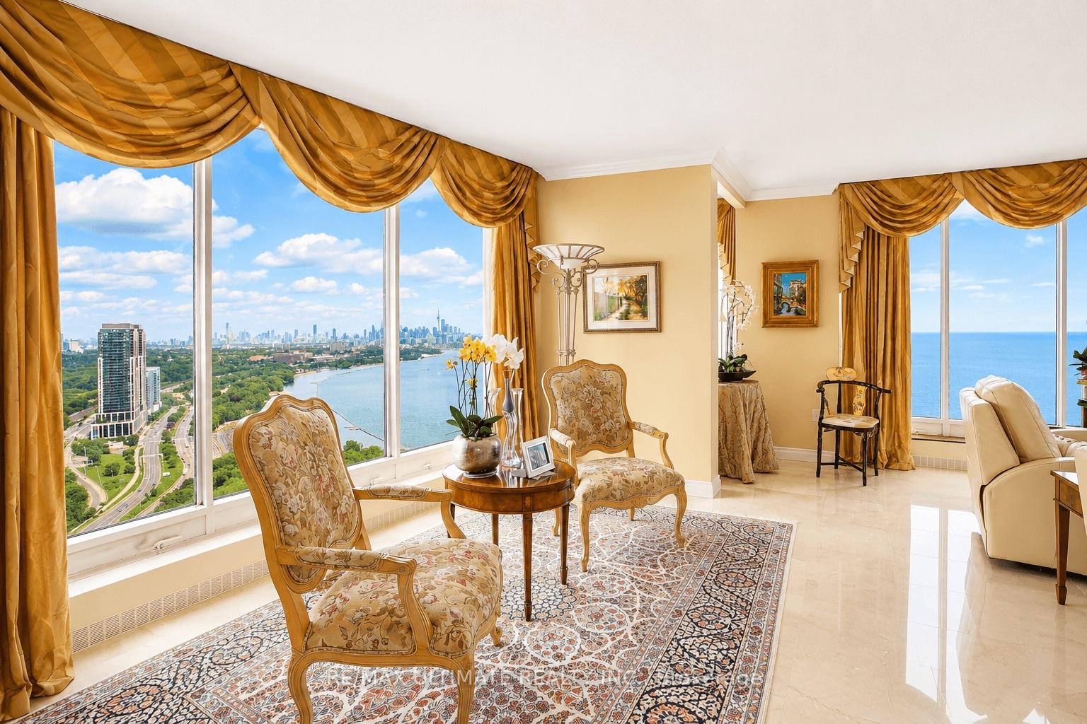 Front of Unit 3705, 2045 Lake Shore Boulevard W
