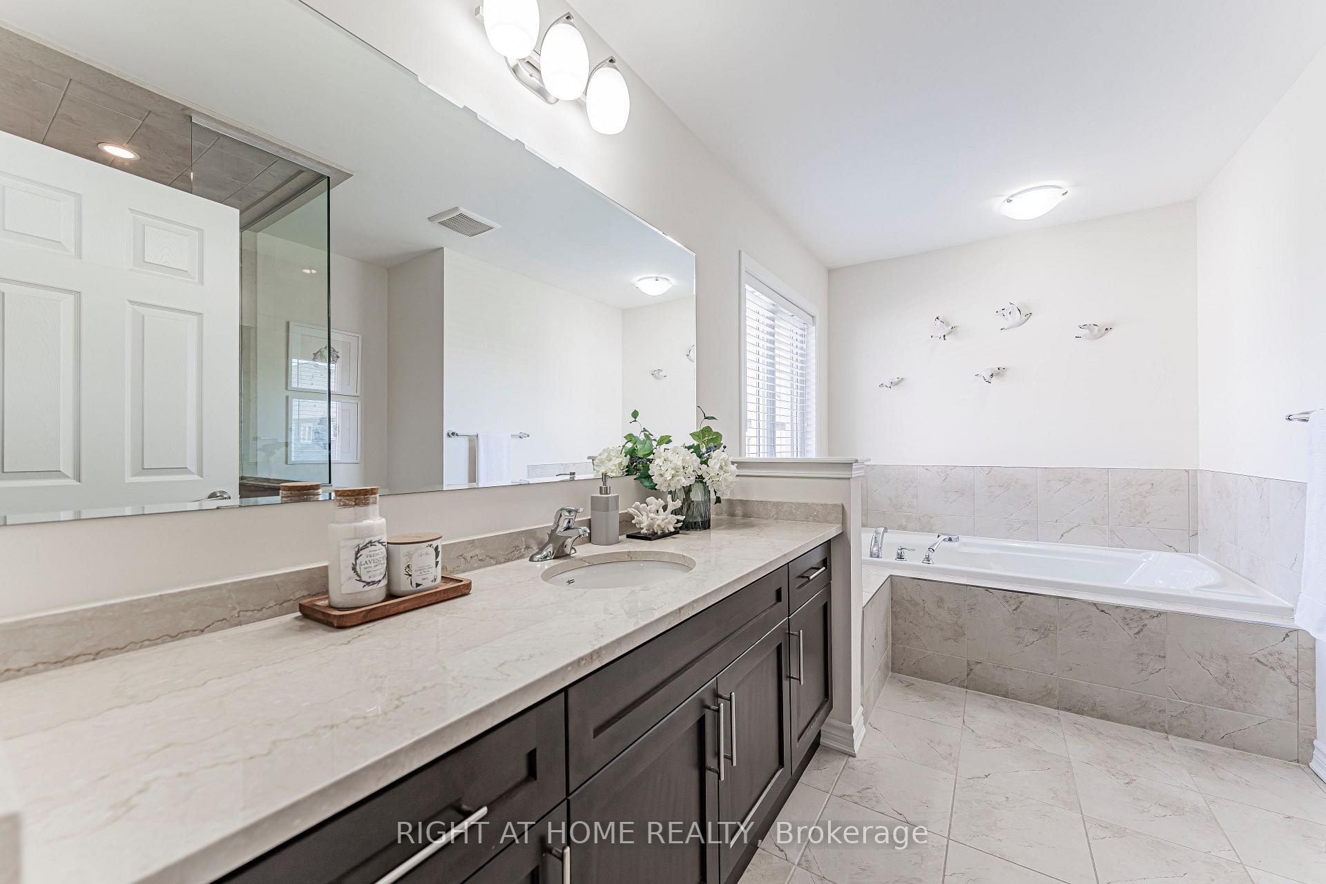 Photo 22 of 1249 Leger Way, Milton, Ford — HOMEH