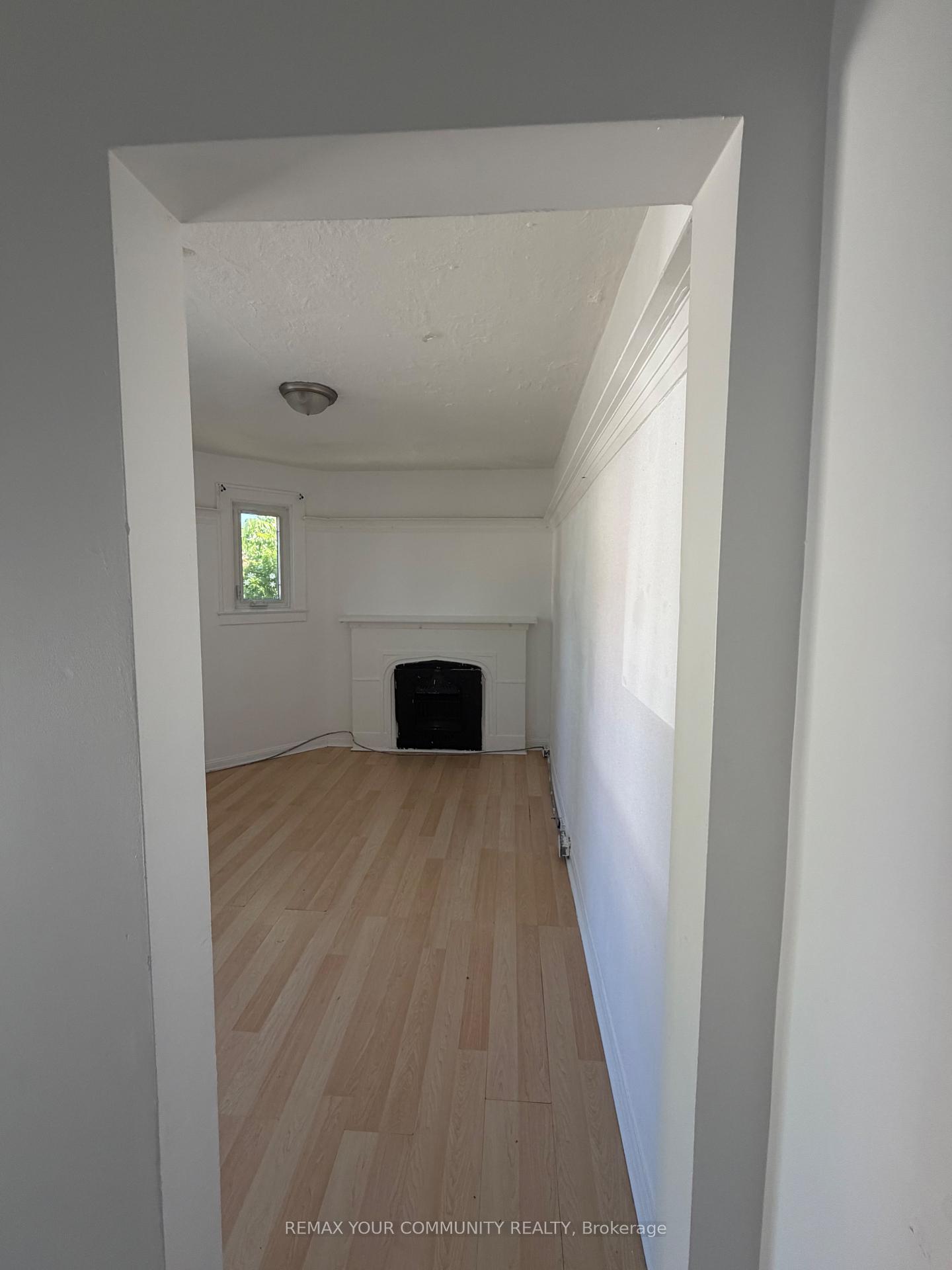 Photo 3 of 127 Morrison Avenue, Toronto, Corso Italia-Davenport — HOMEH