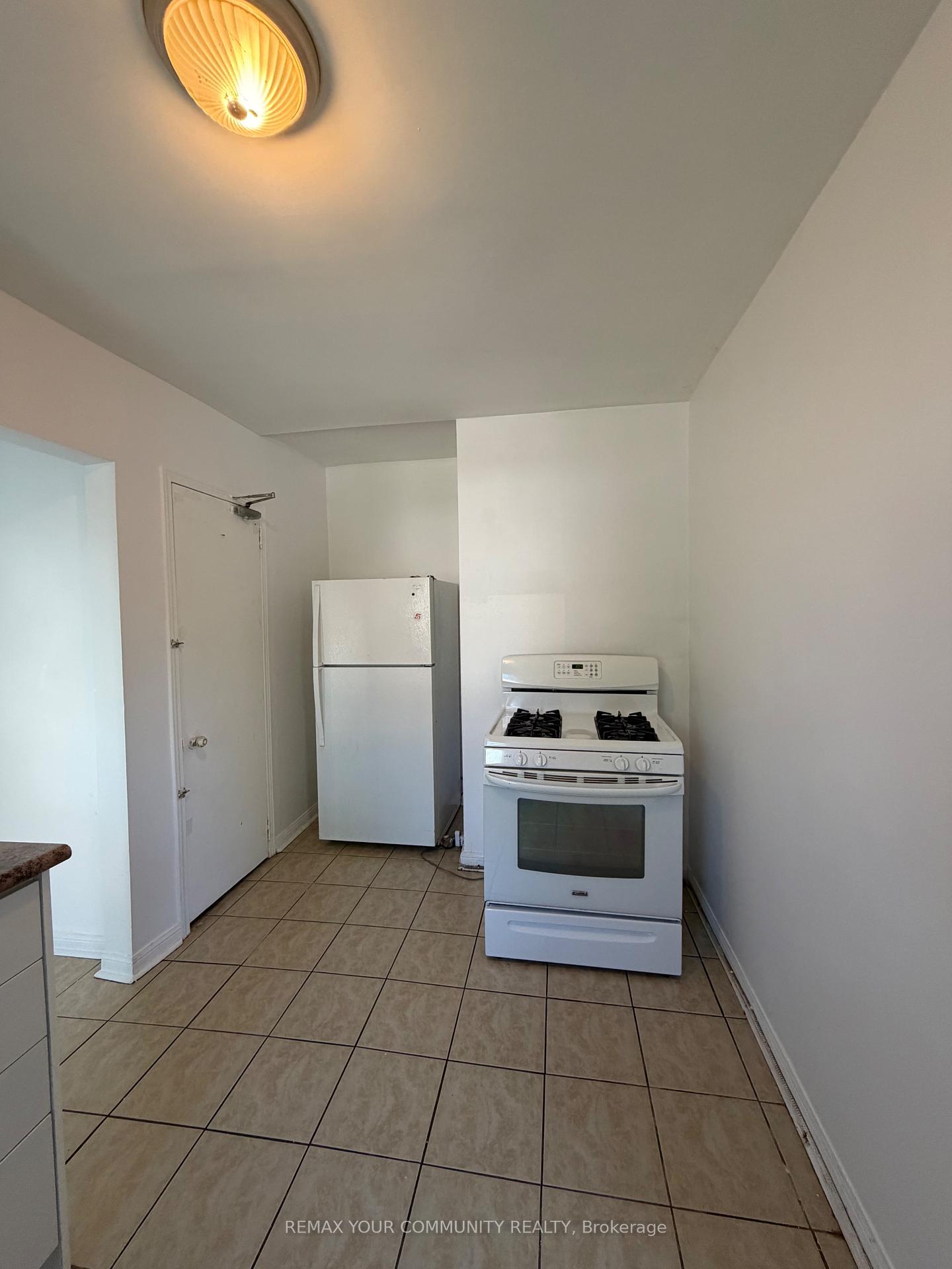 Photo 8 of 127 Morrison Avenue, Toronto, Corso Italia-Davenport — HOMEH