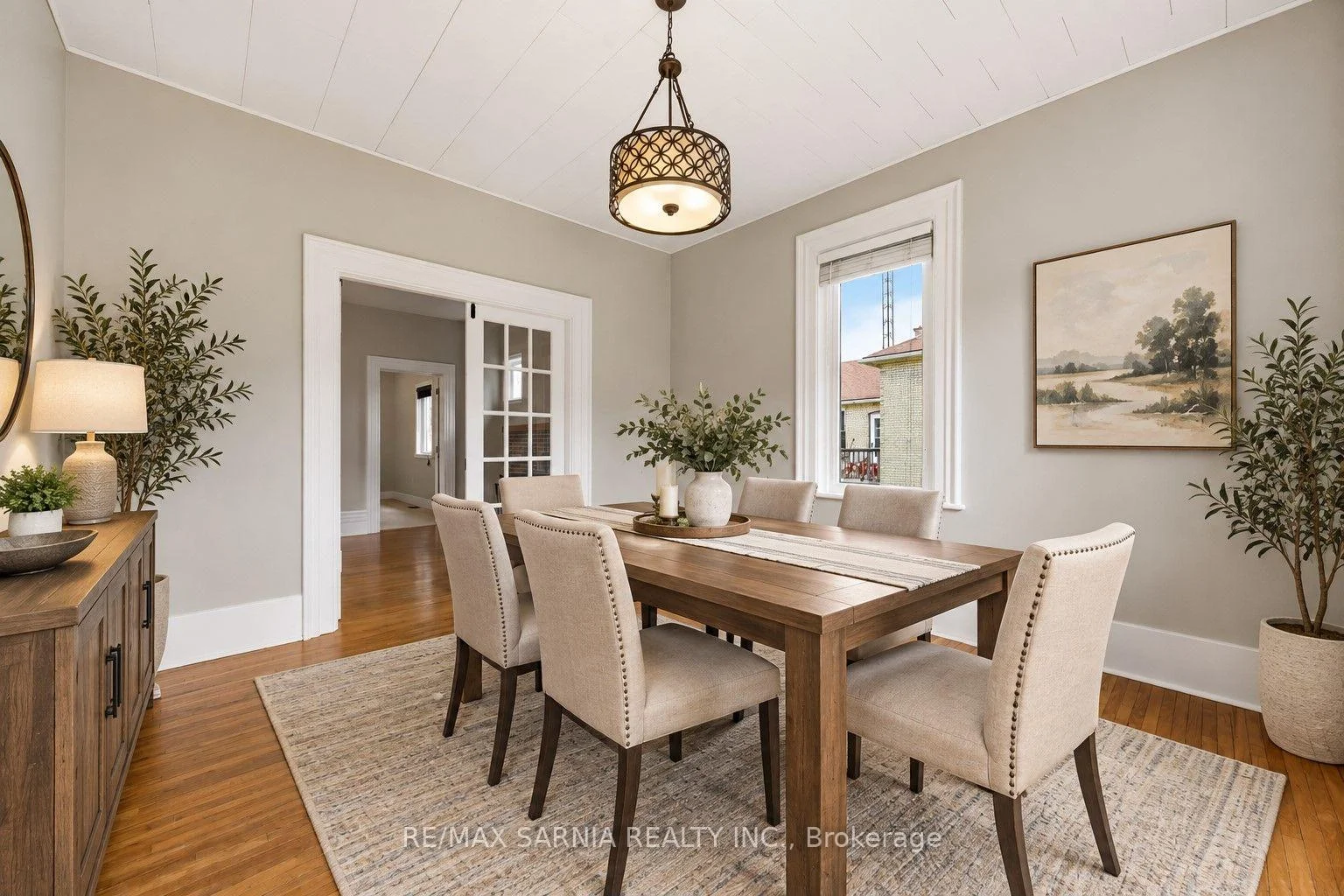 Photo 7 of 541 Erie Street, Warwick, Watford — HOMEH