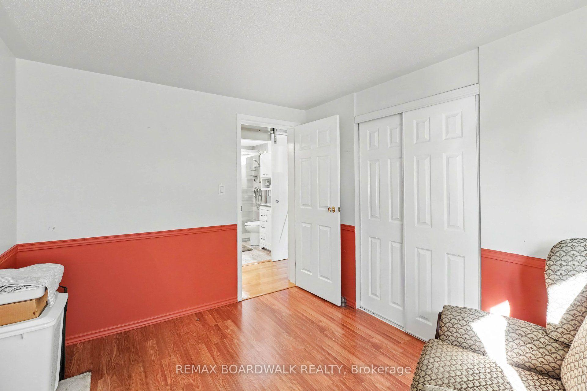 Photo 20 of 389 Hatfield Crescent, Ottawa, Bilberry Creek/Queenswood Heights — HOMEH