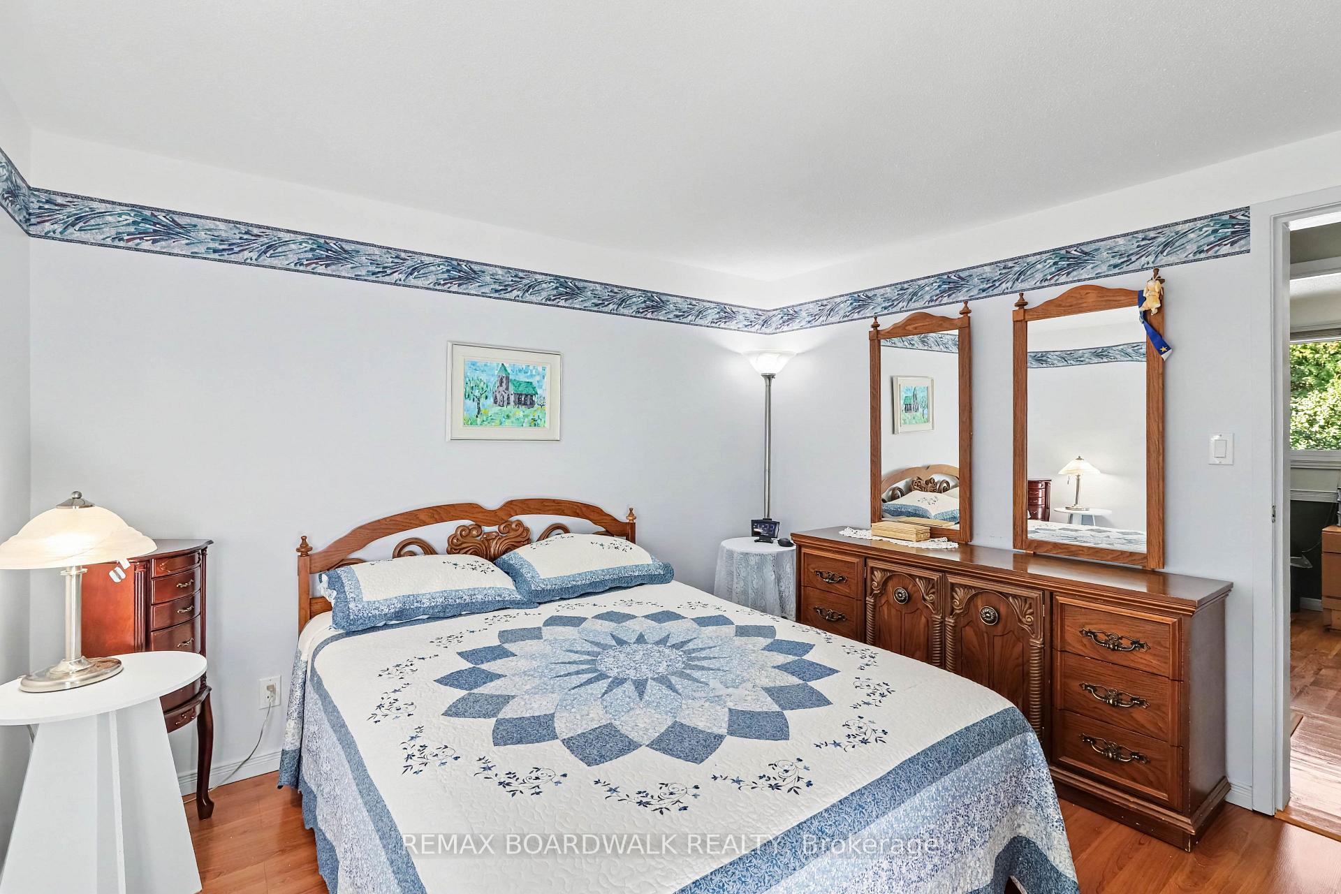 Photo 22 of 389 Hatfield Crescent, Ottawa, Bilberry Creek/Queenswood Heights — HOMEH