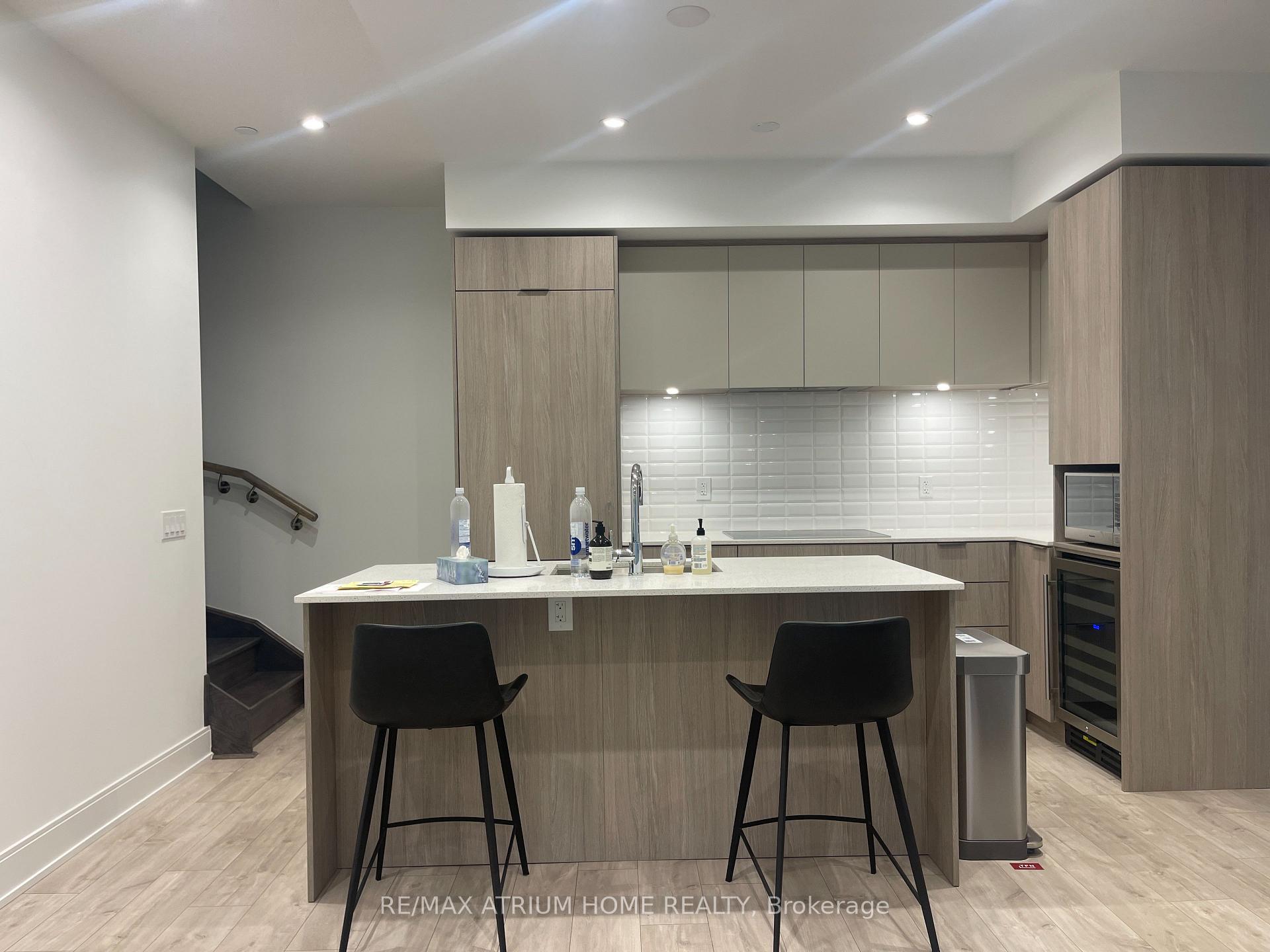 Photo 14 of Unit Th 105, 70 Annie Craig Drive, Etobicoke, Mimico — HOMEH