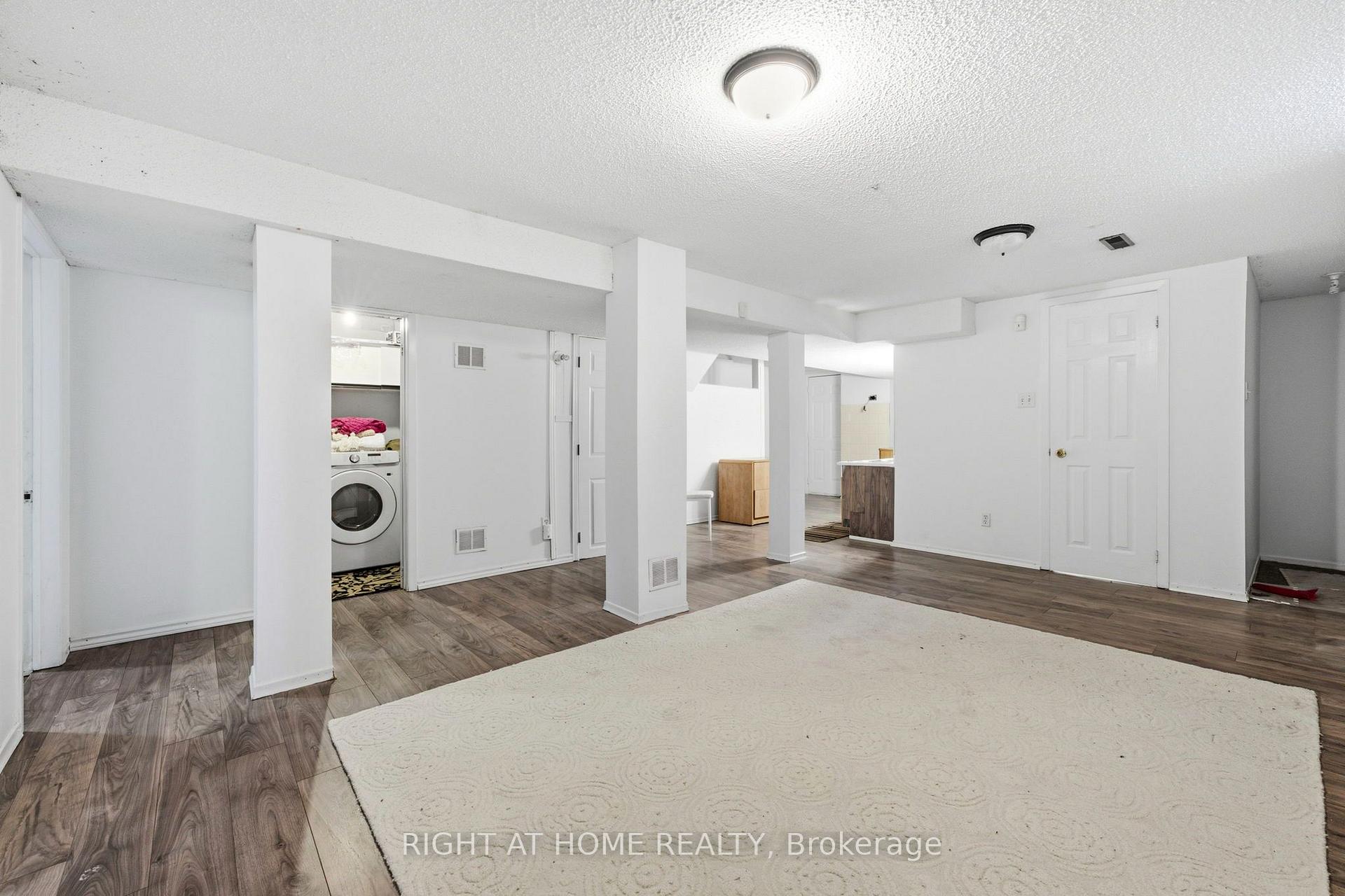 Photo 26 of 87 William Honey Crescent, Markham, Middlefield — HOMEH