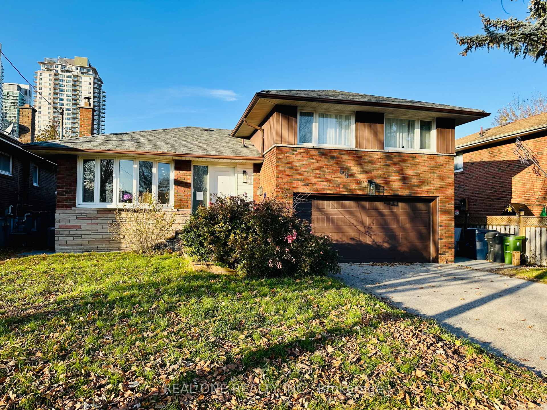Photo 1 of 69 Stanwell Drive, Scarborough, Bendale — HOMEH