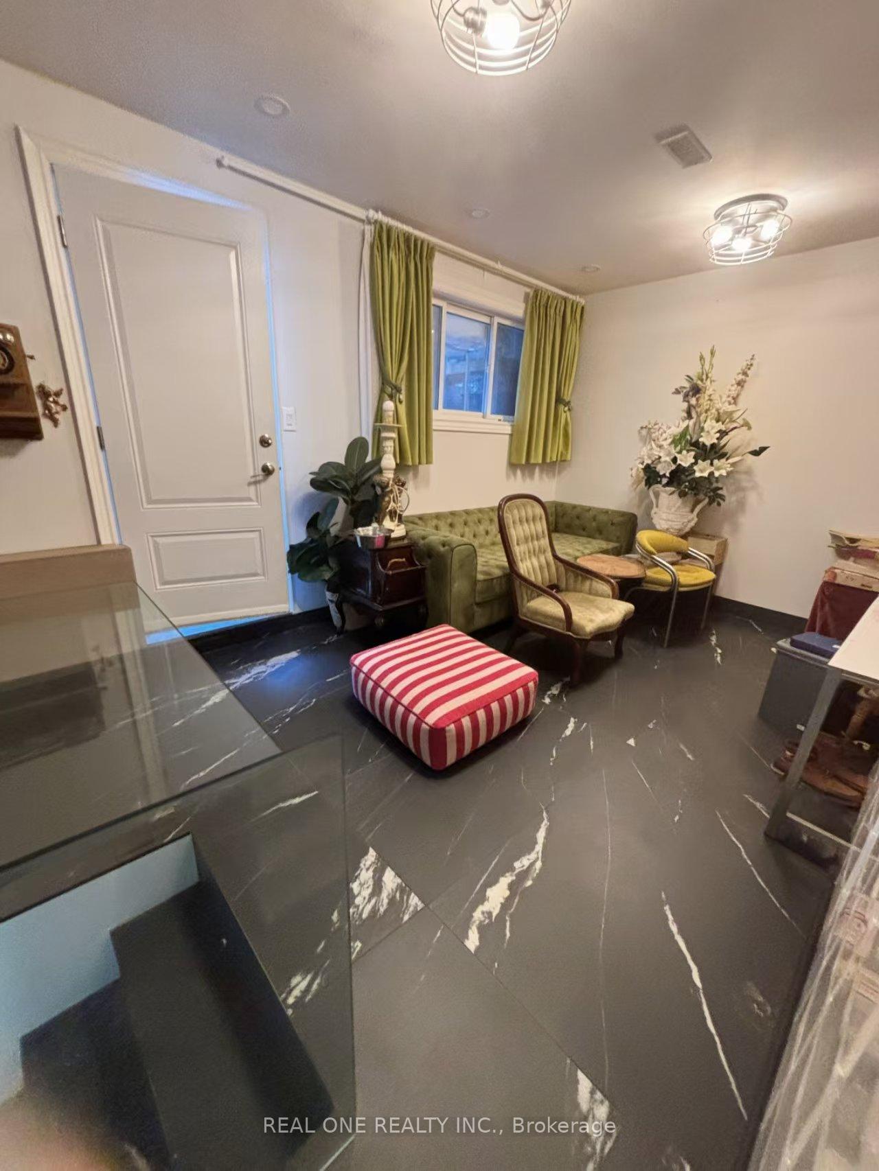 Photo 10 of 69 Stanwell Drive, Scarborough, Bendale — HOMEH