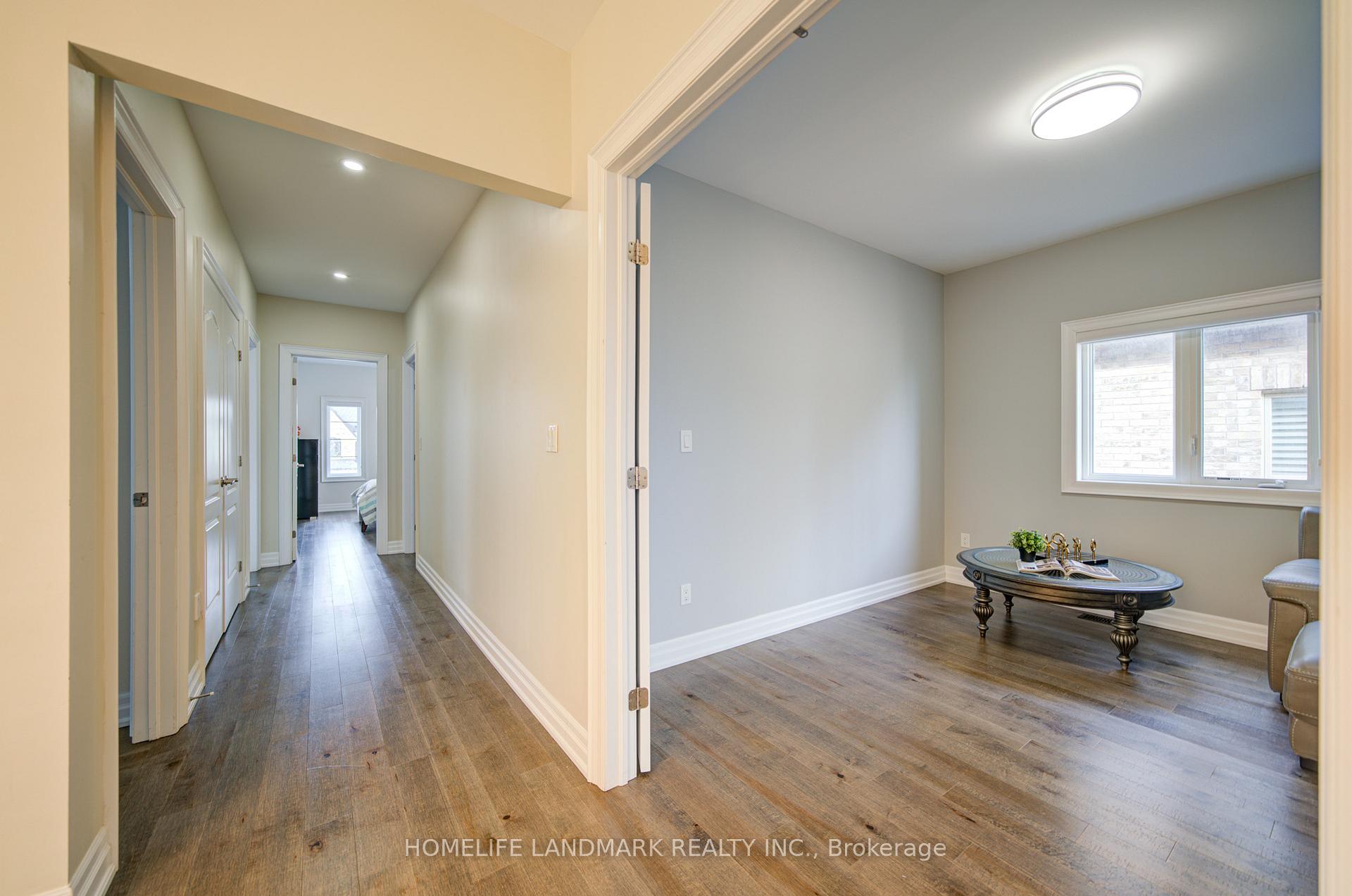 Photo 24 of 43 Mike Boshevski Court, Aurora, Bayview Northeast — HOMEH
