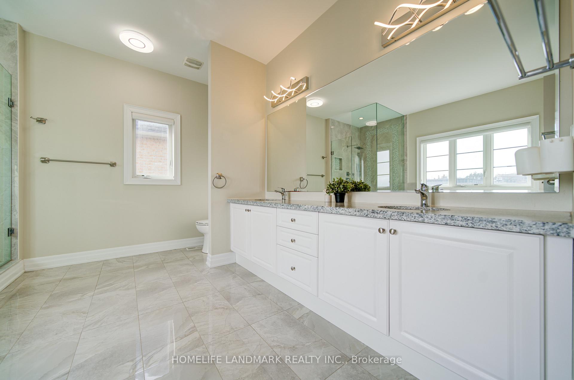 Photo 29 of 43 Mike Boshevski Court, Aurora, Bayview Northeast — HOMEH