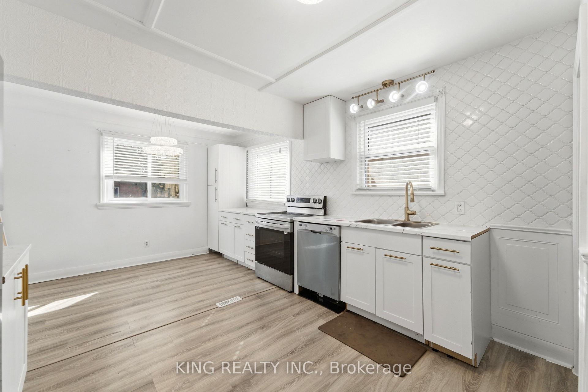 Photo 10 of 75 Tollgate Road, Brantford, Henderson-Sky Acres — HOMEH