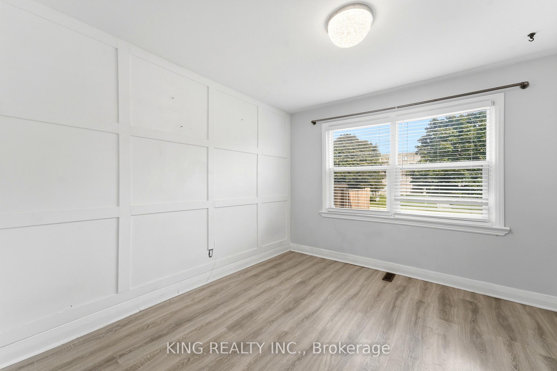 Photo 12 of 75 Tollgate Road, Brantford, Henderson-Sky Acres — HOMEH