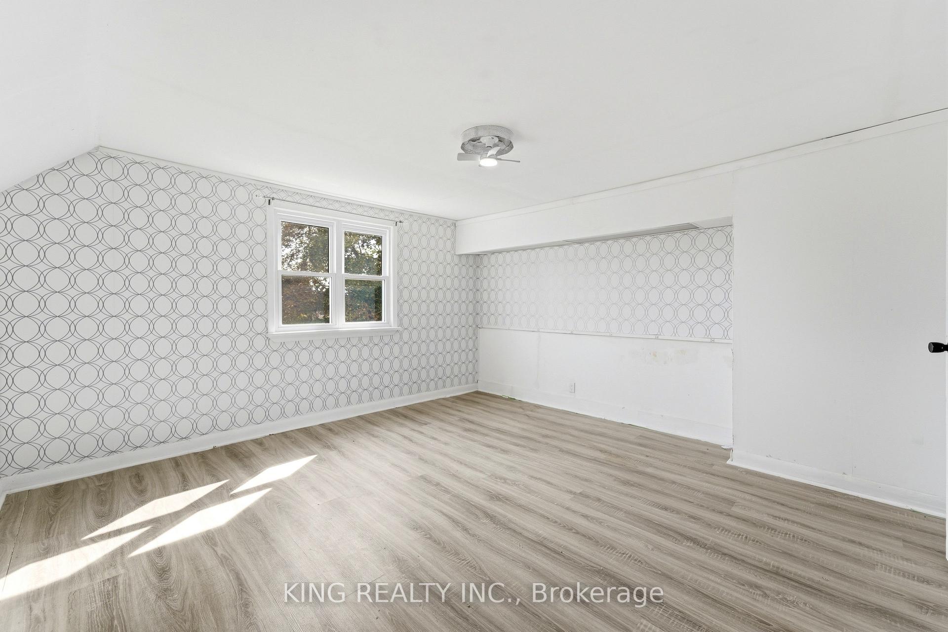 Photo 18 of 75 Tollgate Road, Brantford, Henderson-Sky Acres — HOMEH