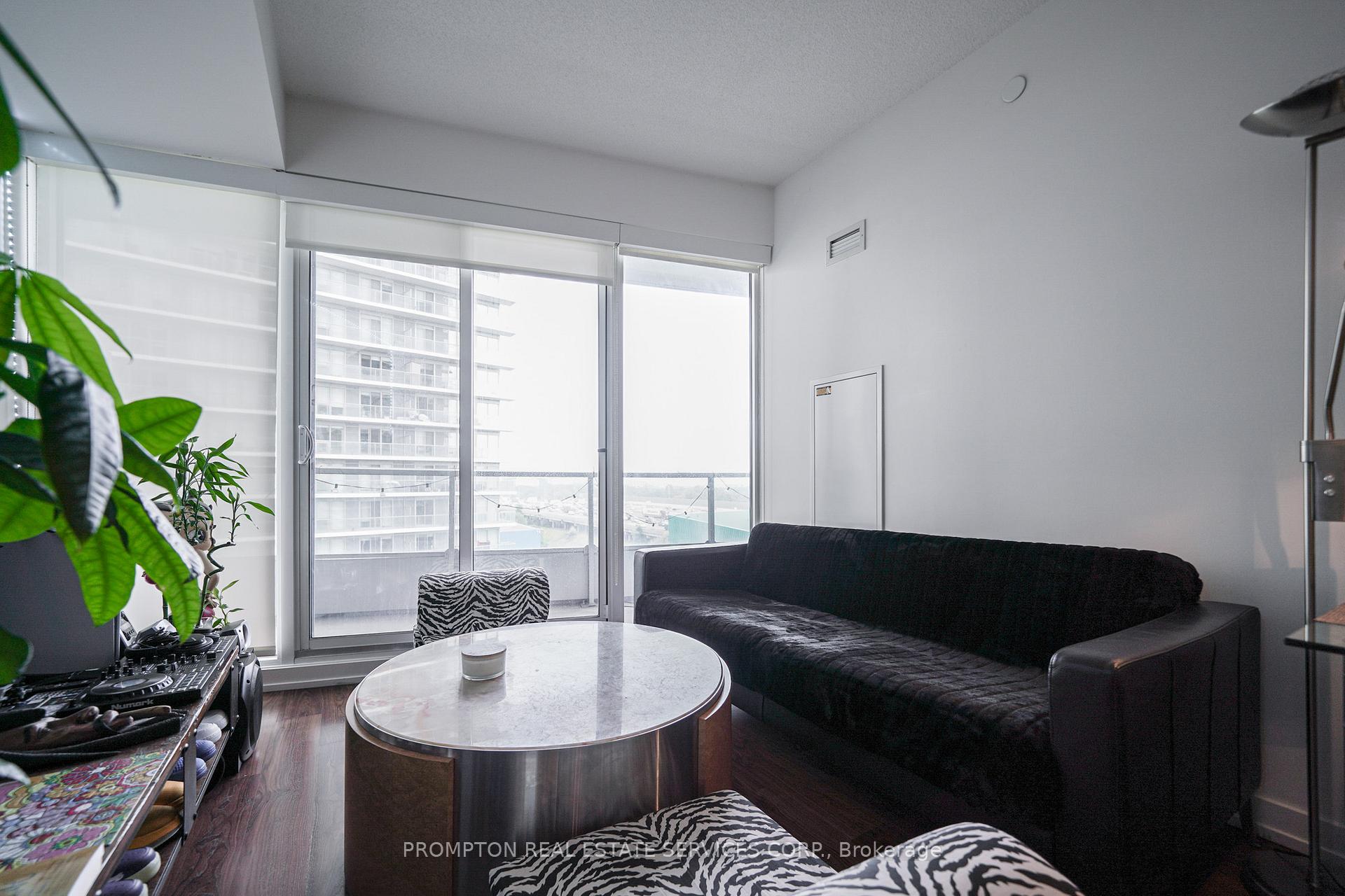 Photo 12 of Unit 506, 115 Mcmahon Drive, North York, Bayview Village — HOMEH