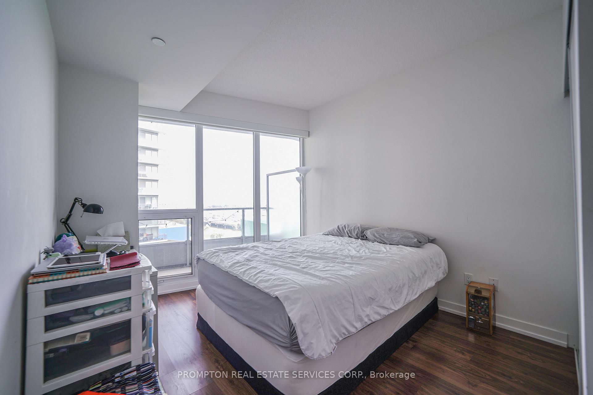Photo 16 of Unit 506, 115 Mcmahon Drive, North York, Bayview Village — HOMEH
