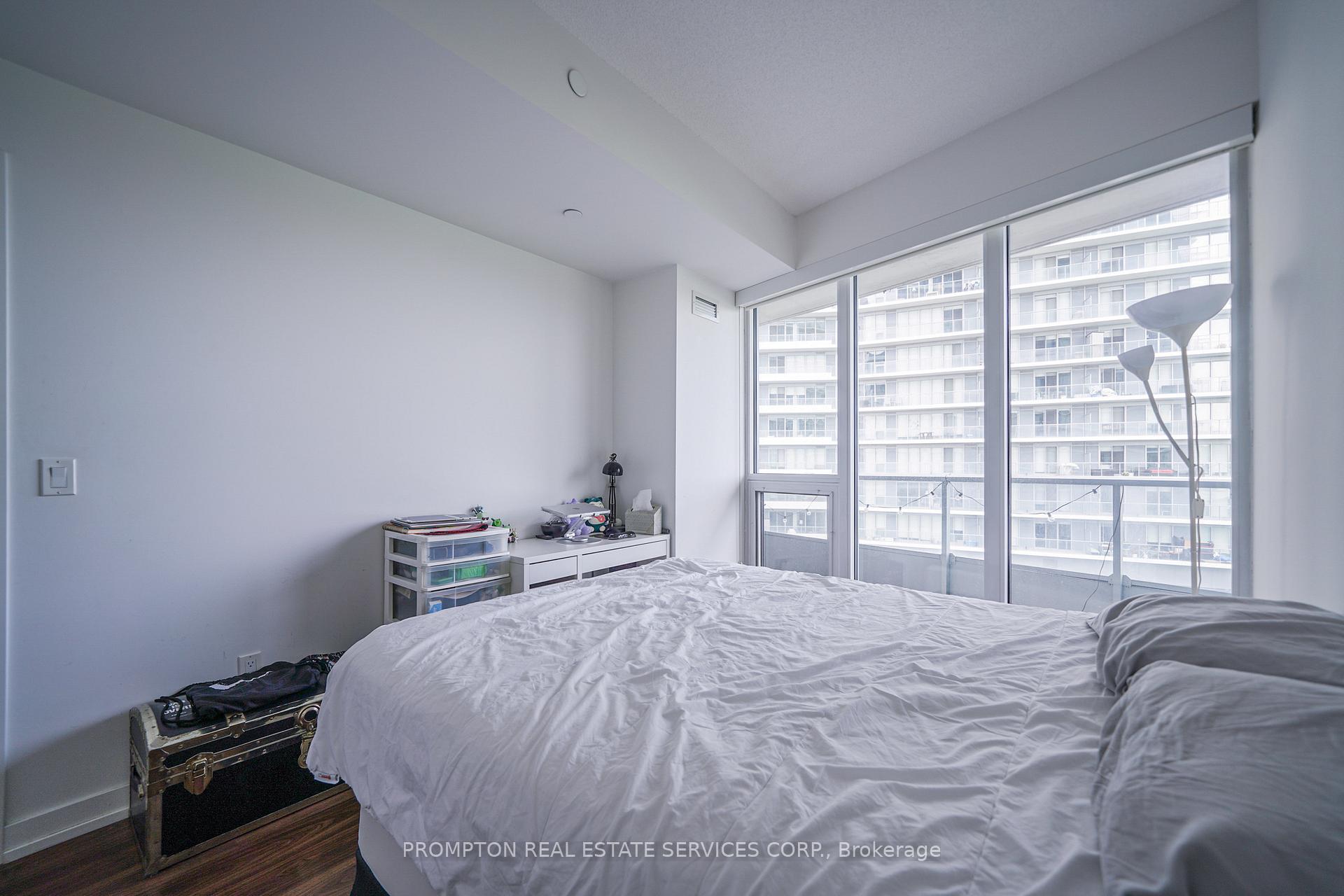 Photo 18 of Unit 506, 115 Mcmahon Drive, North York, Bayview Village — HOMEH