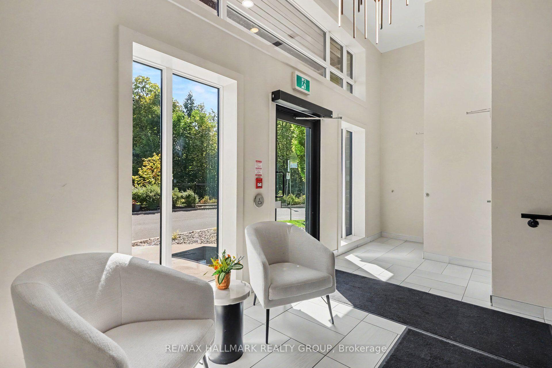 Photo 3 of Unit 202, 110 Cortile Private, Ottawa, Riverside South/Gloucester Glen — HOMEH