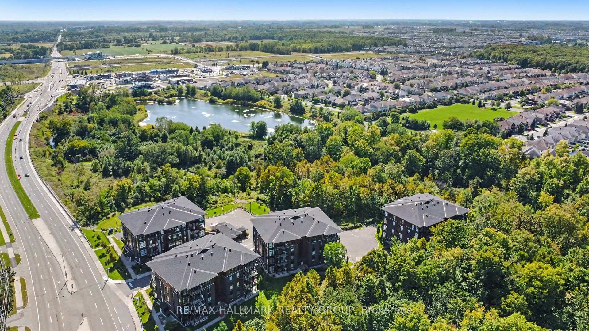 Photo 29 of Unit 202, 110 Cortile Private, Ottawa, Riverside South/Gloucester Glen — HOMEH