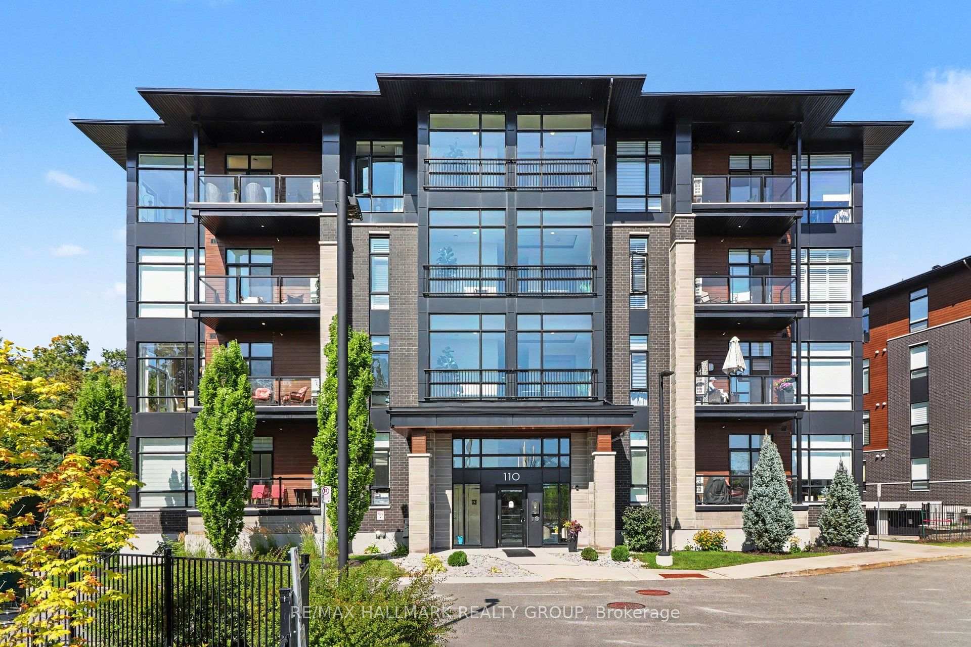 Photo 34 of Unit 202, 110 Cortile Private, Ottawa, Riverside South/Gloucester Glen — HOMEH