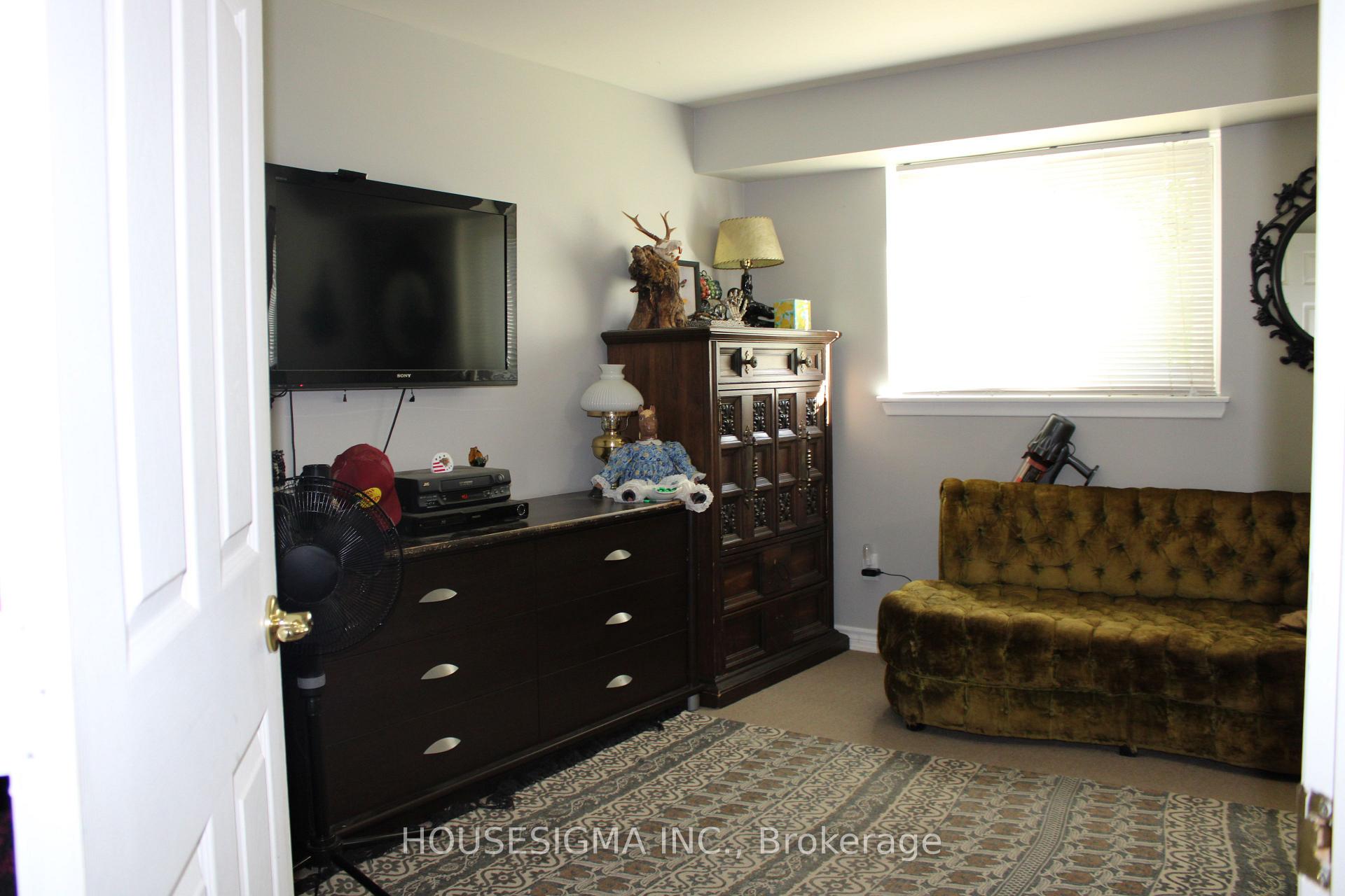 Photo 16 of 430 Harcourt Drive, Oshawa, Donevan — HOMEH
