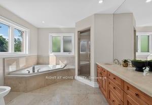 Photo 57 of 23 Mackay Drive, Richmond Hill, South Richvale — HOMEH