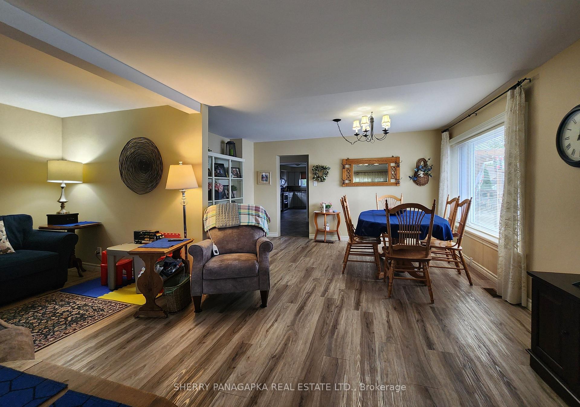 Photo 9 of 89 Second Street E, Kirkland Lake — HOMEH