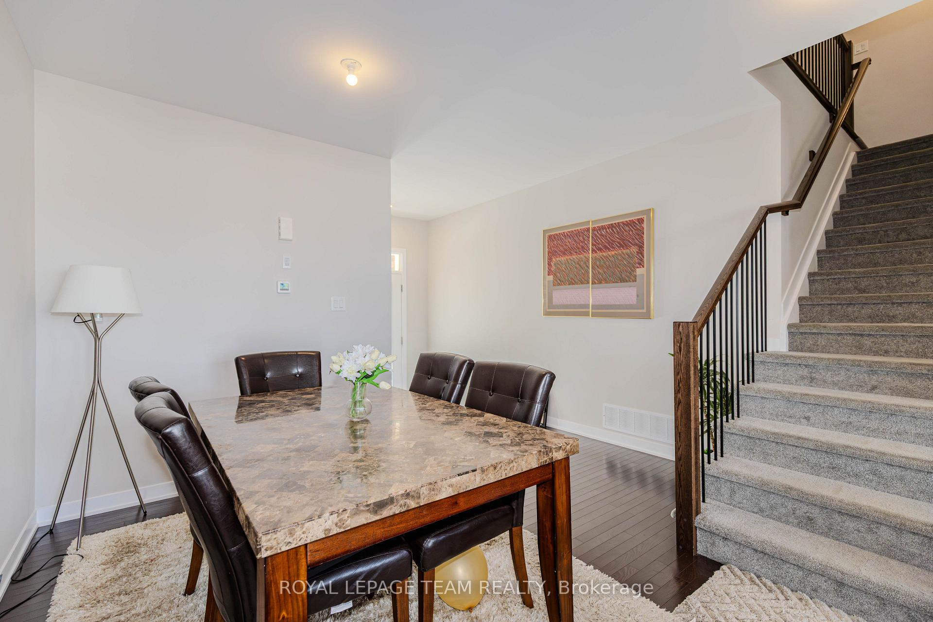 Photo 9 of 108 Beebalm Crescent, Ottawa, Barrhaven - Half Moon Bay — HOMEH
