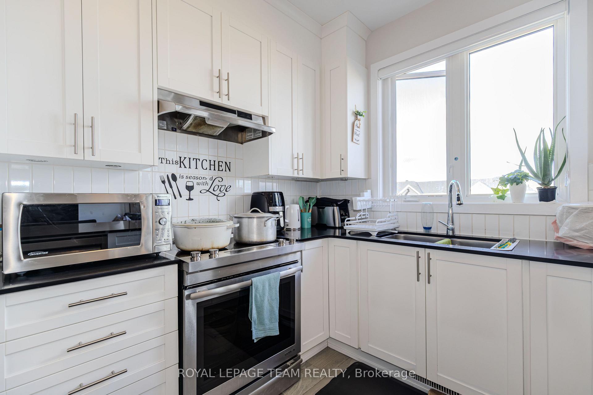 Photo 14 of 108 Beebalm Crescent, Ottawa, Barrhaven - Half Moon Bay — HOMEH