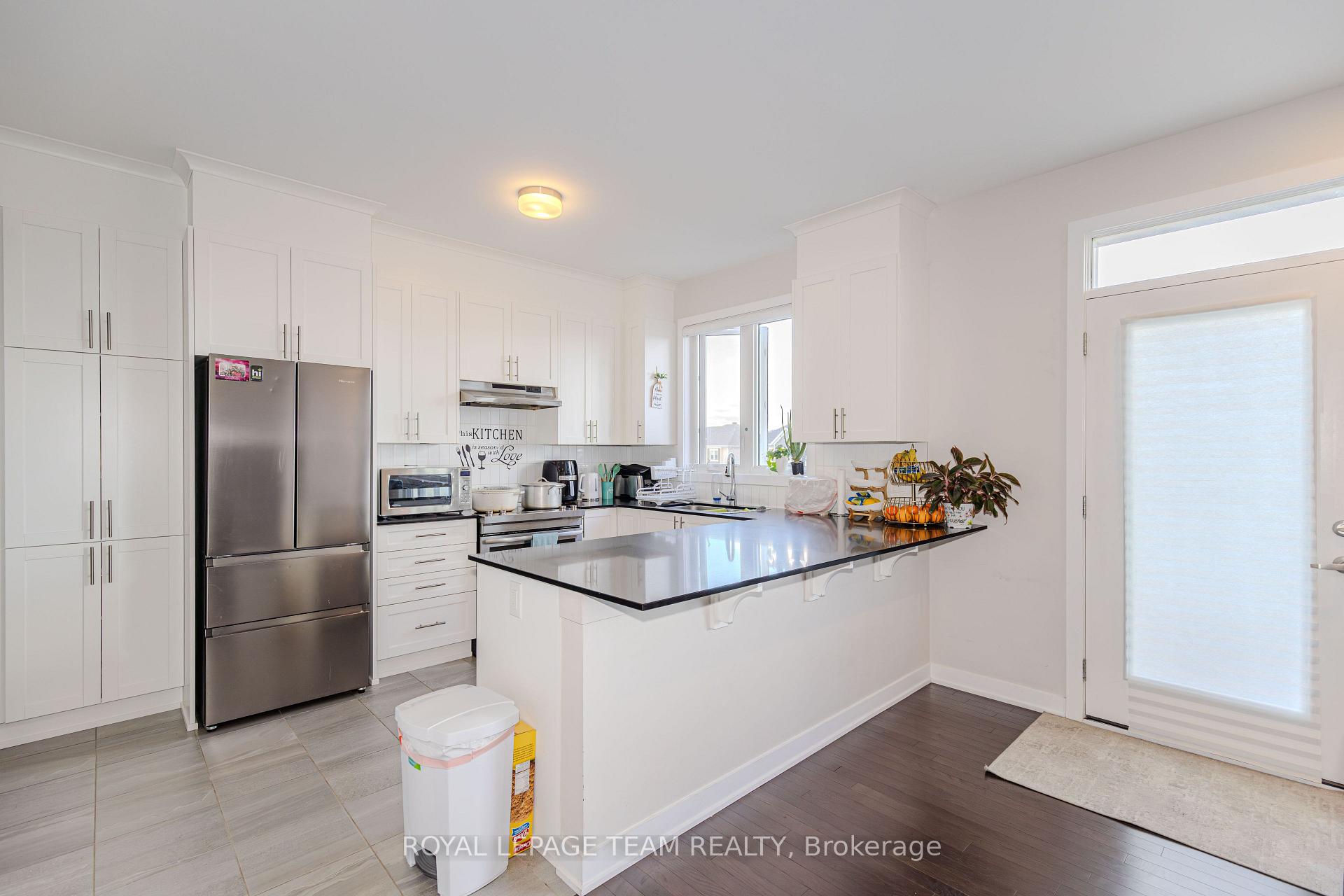 Photo 18 of 108 Beebalm Crescent, Ottawa, Barrhaven - Half Moon Bay — HOMEH