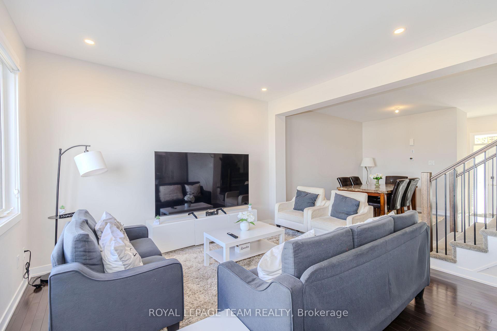Photo 20 of 108 Beebalm Crescent, Ottawa, Barrhaven - Half Moon Bay — HOMEH
