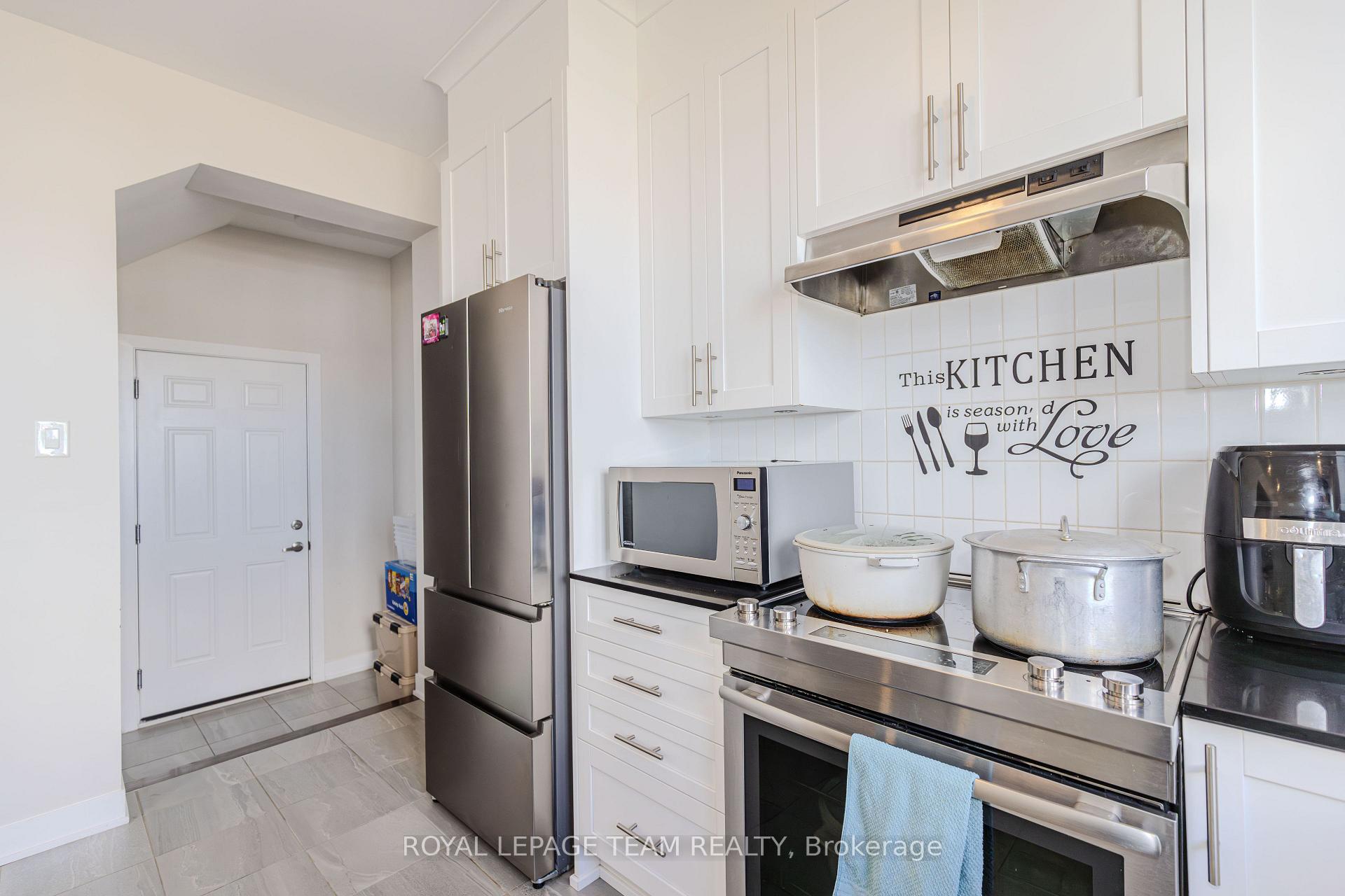 Photo 31 of 108 Beebalm Crescent, Ottawa, Barrhaven - Half Moon Bay — HOMEH