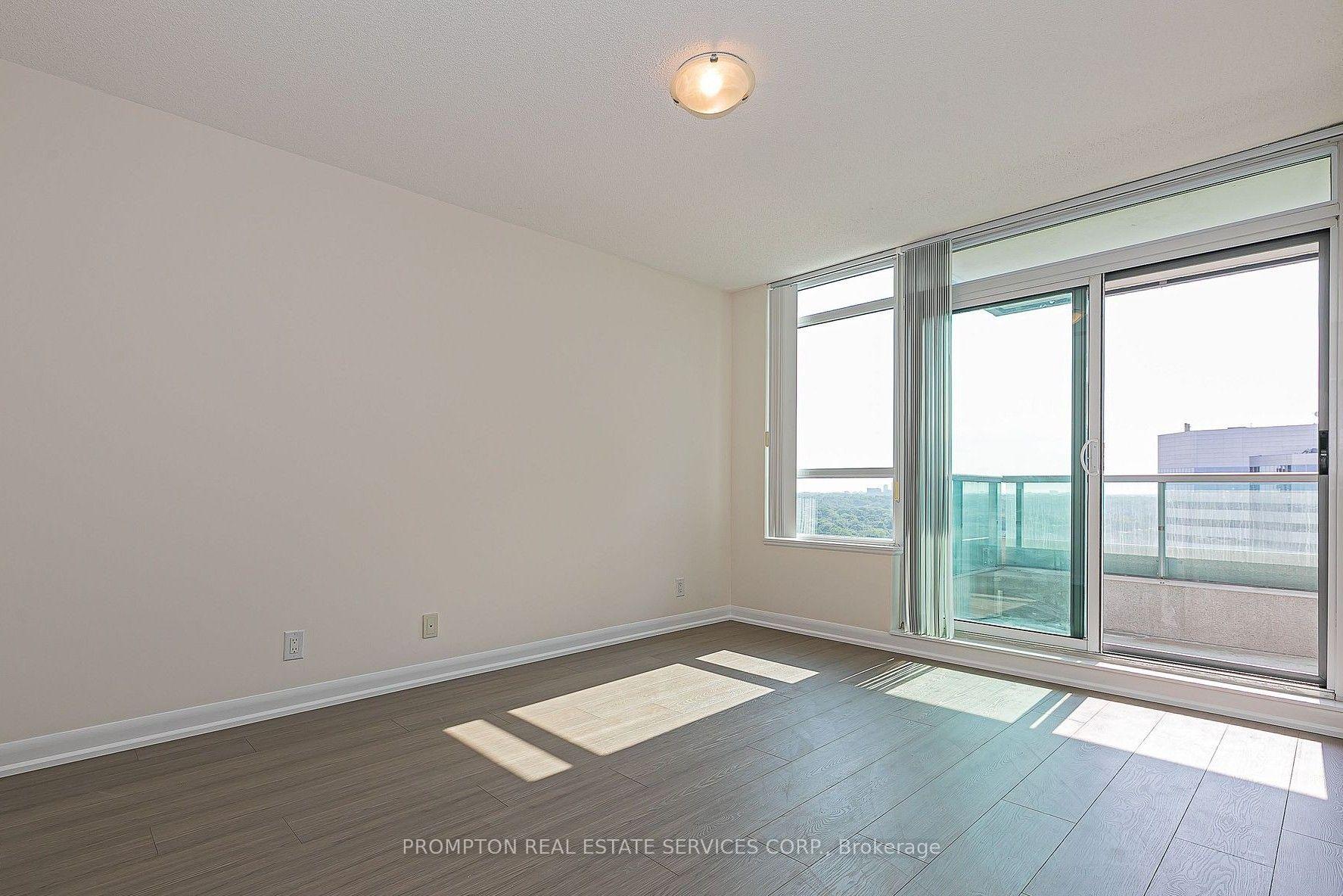 Photo 11 of Unit 2302, 17 Anndale Drive, North York, Willowdale East — HOMEH