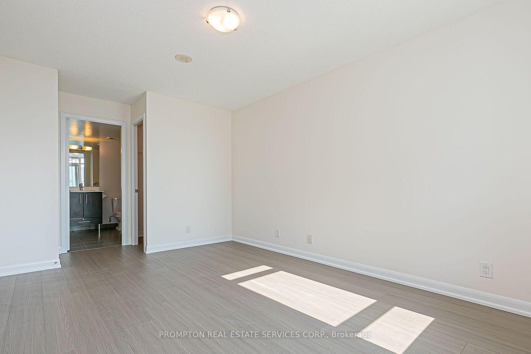 Photo 15 of Unit 2302, 17 Anndale Drive, North York, Willowdale East — HOMEH