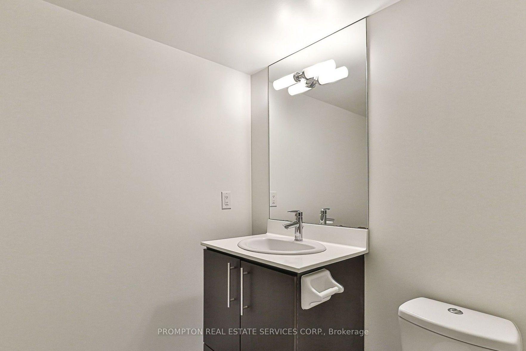 Photo 18 of Unit 2302, 17 Anndale Drive, North York, Willowdale East — HOMEH