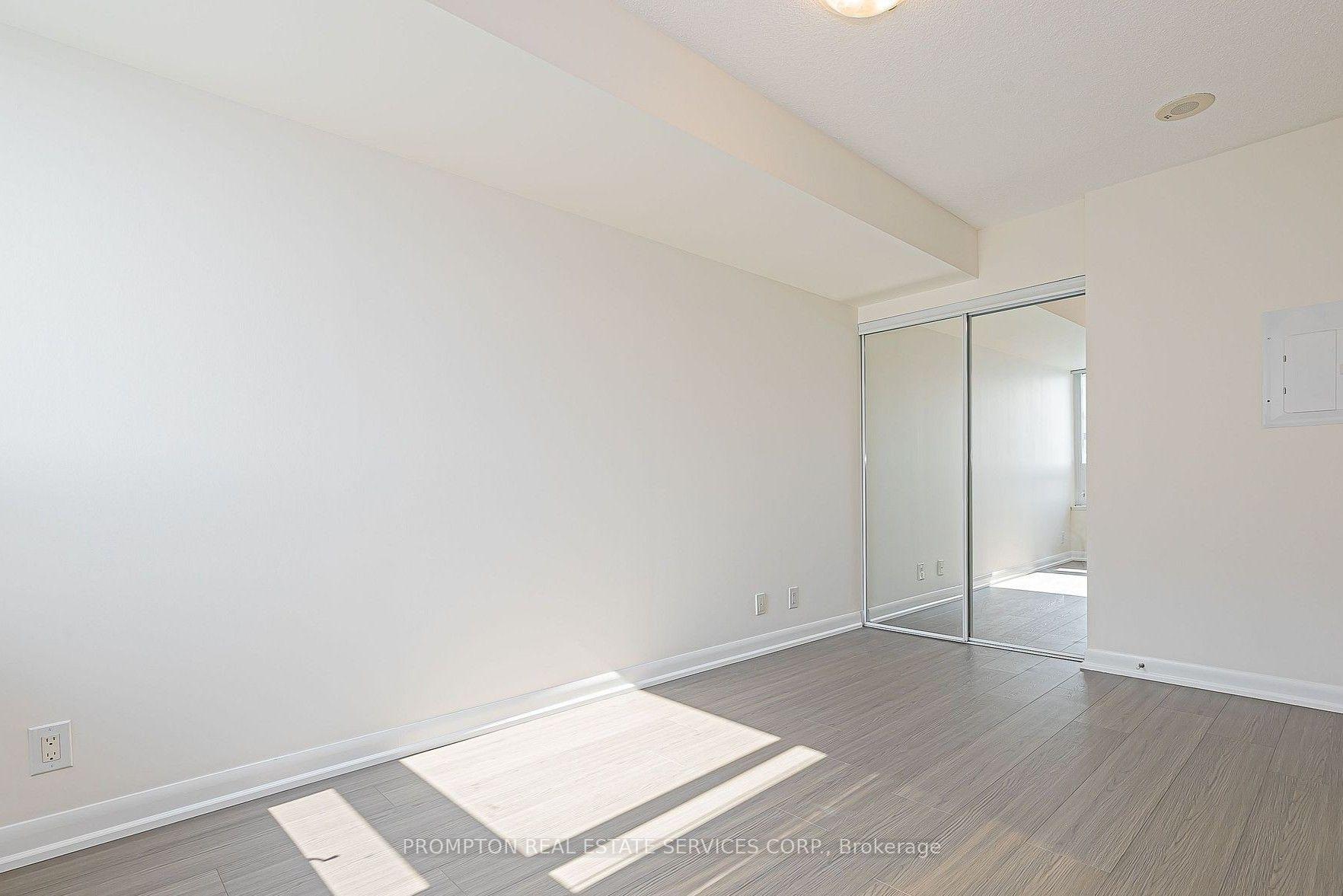 Photo 23 of Unit 2302, 17 Anndale Drive, North York, Willowdale East — HOMEH