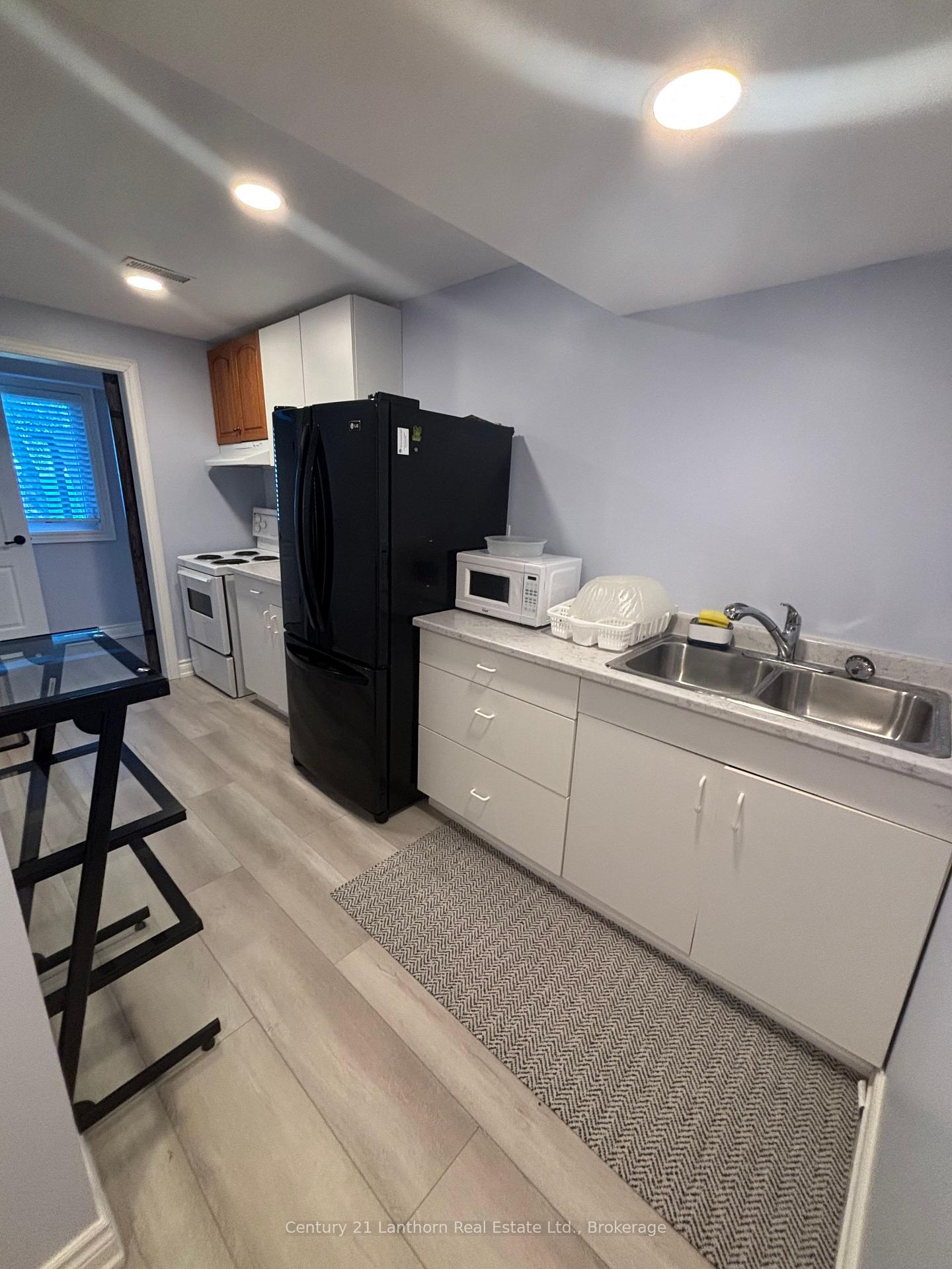 Photo 8 of Unit Lower Unit, 3 Solmes Street, Prince Edward County, Sophiasburg Ward — HOMEH