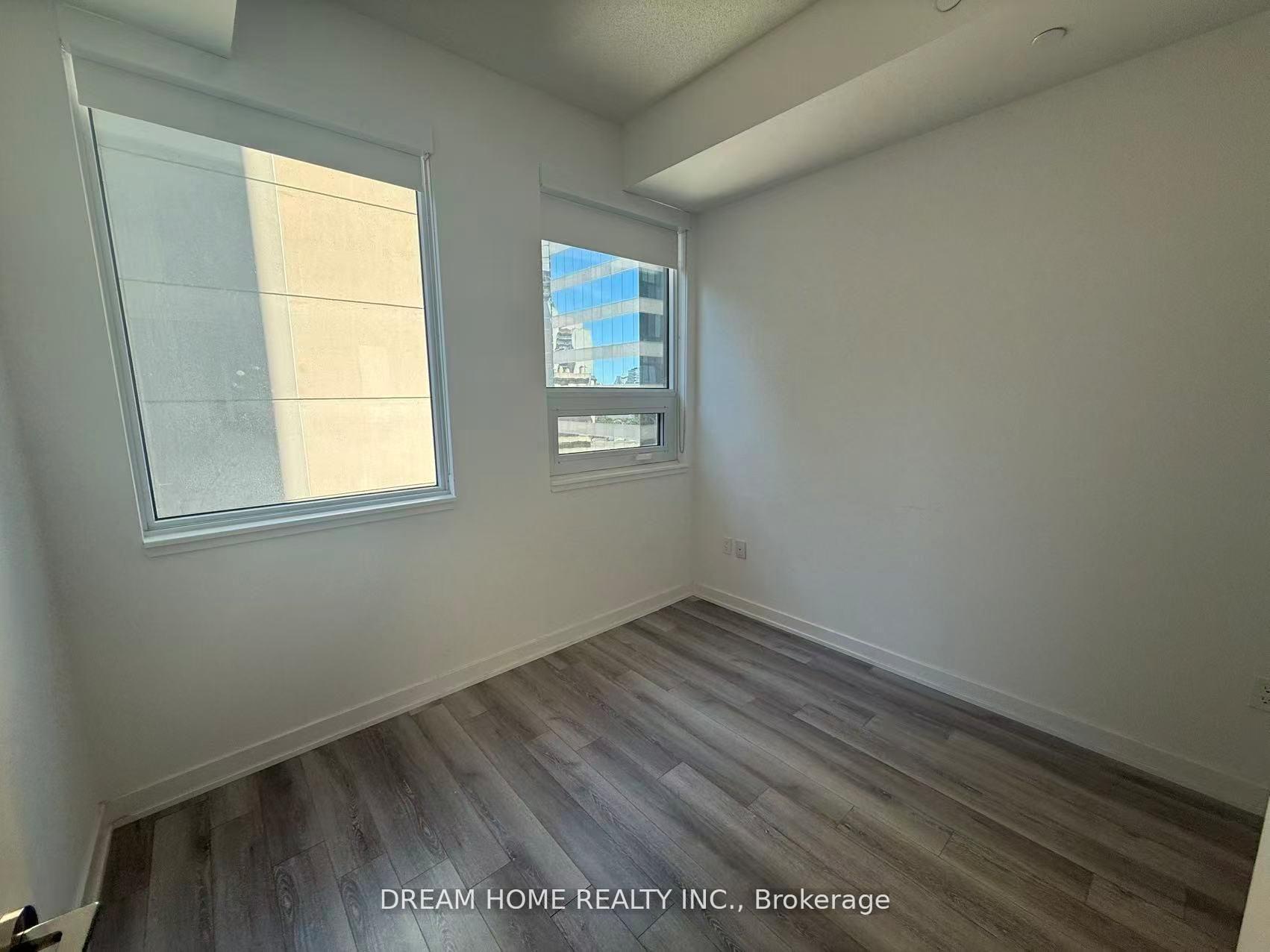 Photo 5 of Unit 702, 238 simcoe Street, Toronto, Kensington-Chinatown — HOMEH