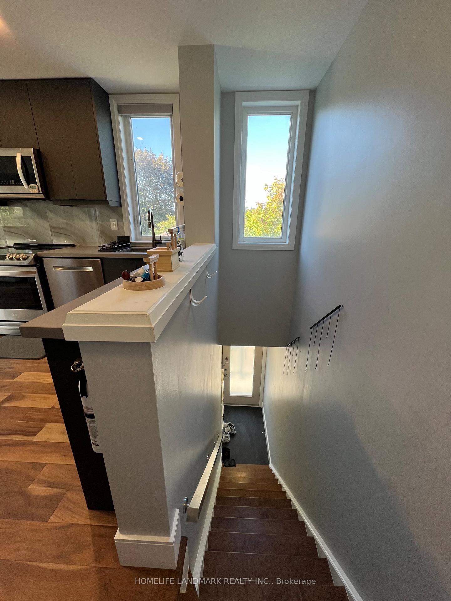 Photo 4 of Unit TH03, 780 Sheppard Avenue E, North York, Bayview Village — HOMEH