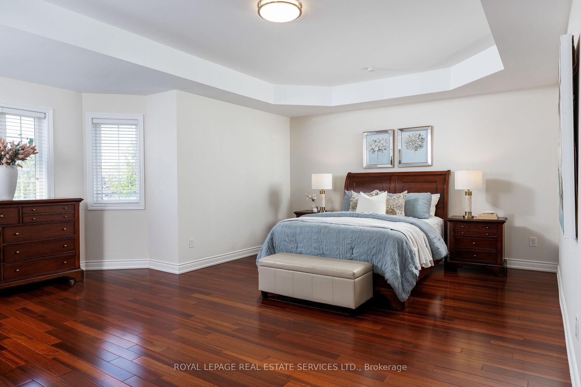 Photo 19 of 147 Innville Crescent, Oakville, Bronte — HOMEH